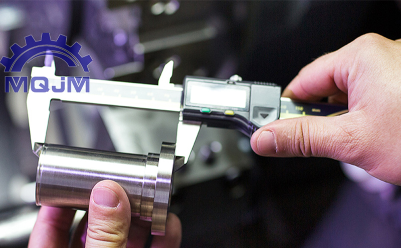 Exploring the Types and Features of CNC Machining