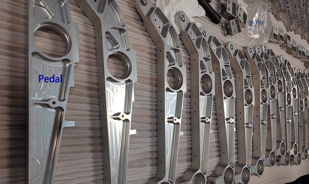 pedal_CNC_PARTS.jpg pedal_CNC_PARTS.jpg
