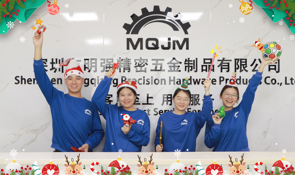 Season's_Greetings_and_New_Year_Wishes-MQJM.jpg Season's_Greetings_and_New_Year_Wishes-MQJM.jpg