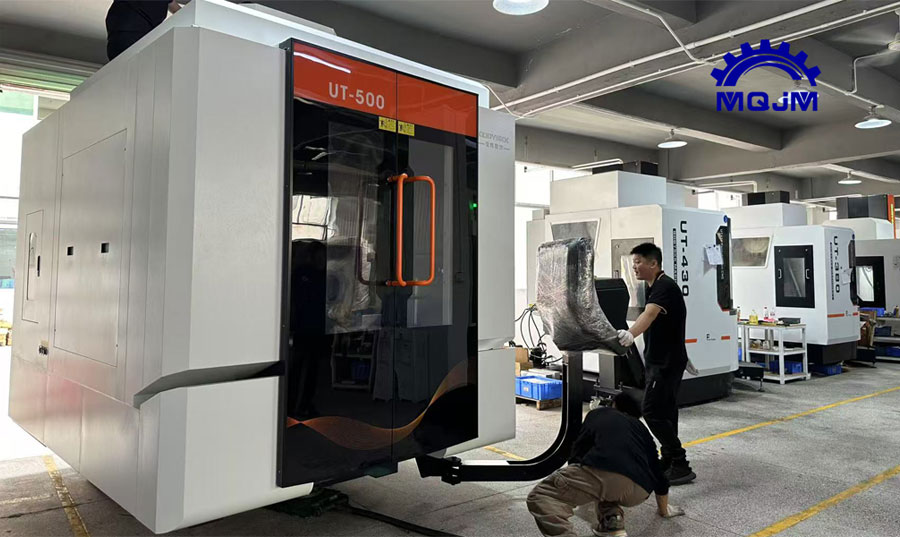 new 5 axis machining machine